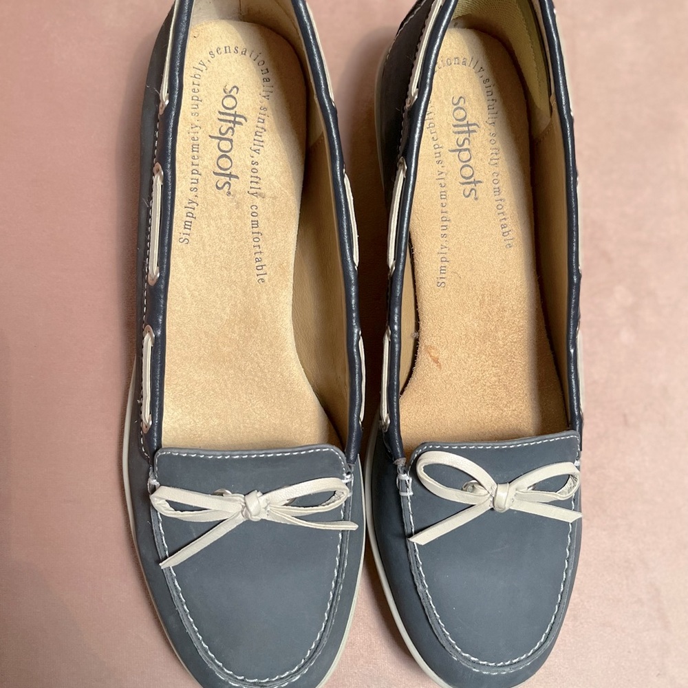 SoftSpots Loafers